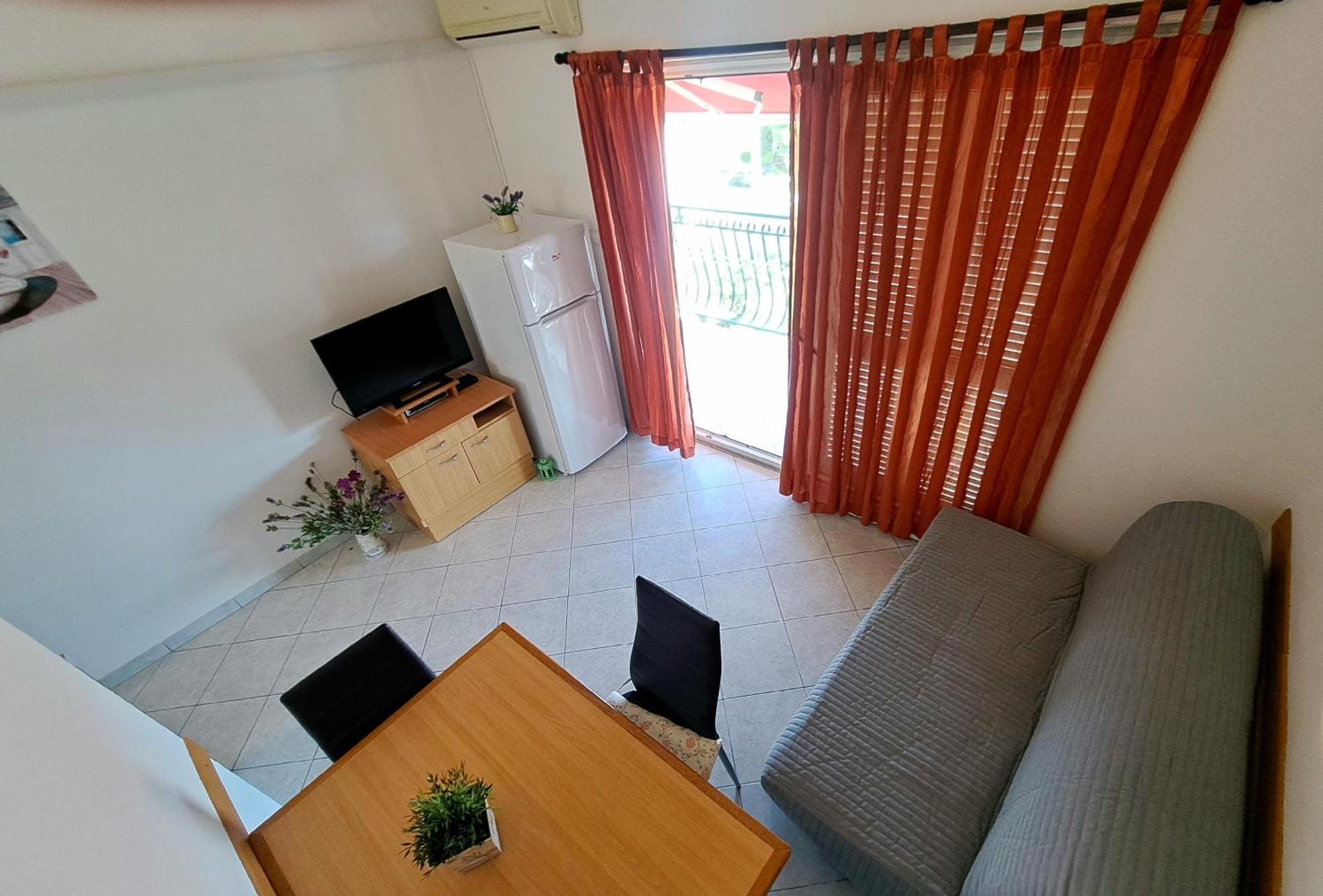 Apartments Toni 特罗吉尔 外观 照片